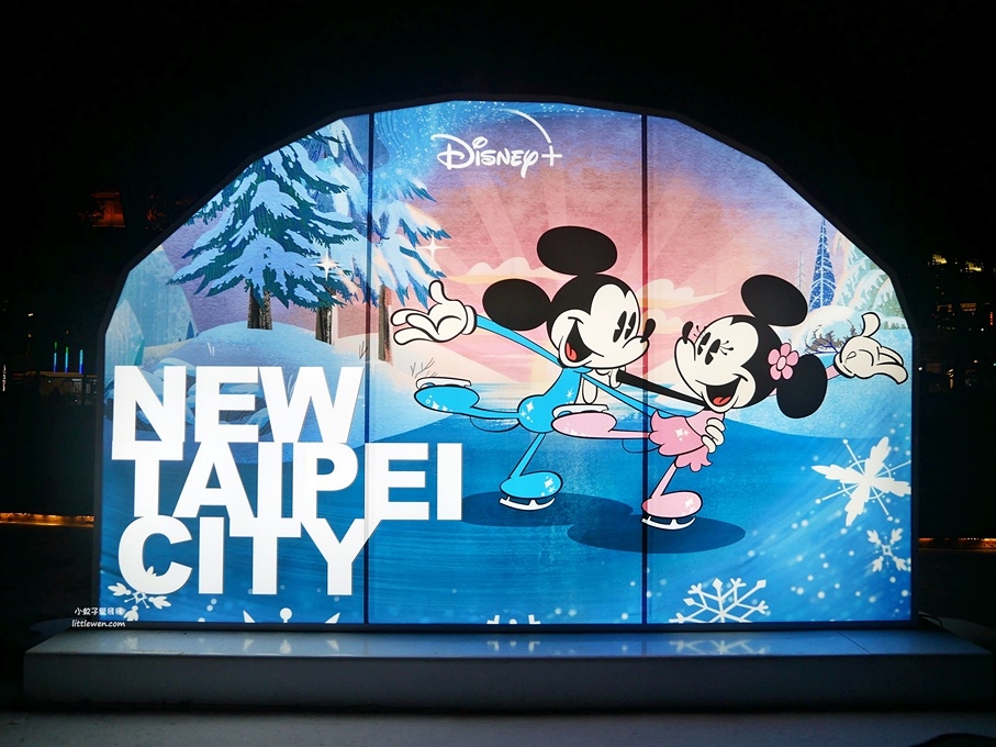 「2022新北歡樂耶誕城」可愛雪寶帶你漫遊迪士尼雪白之城遊樂園(內有影片)