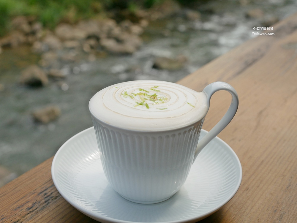 士林外雙溪「咖朵咖啡」知名台北東區舒芙蕾回歸，溪流景觀優美