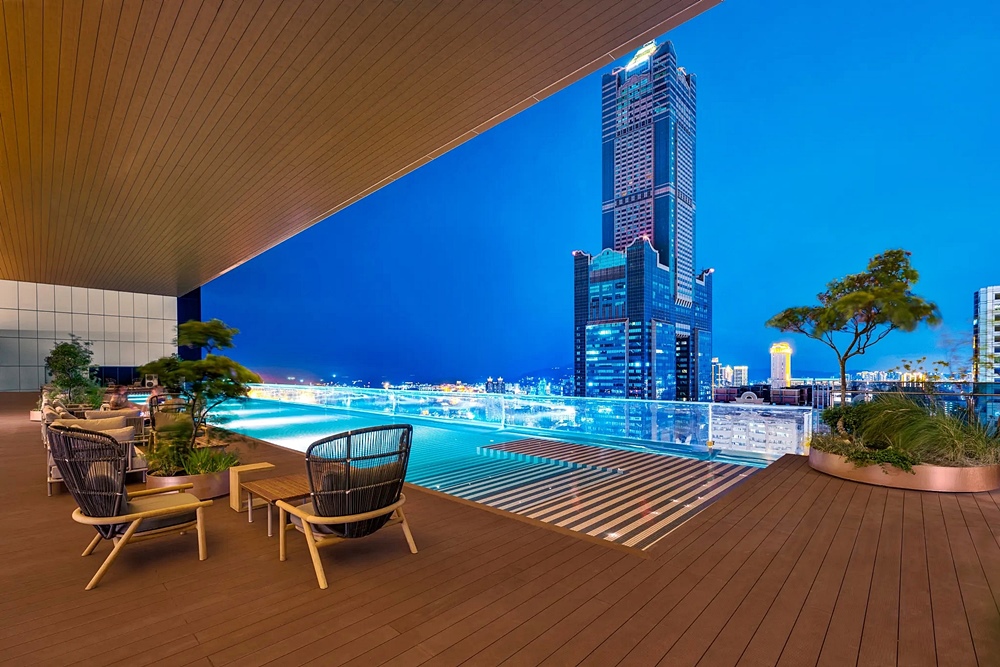高雄承億酒店TAI Urban Resort無敵高空景觀&透明無邊際泳池