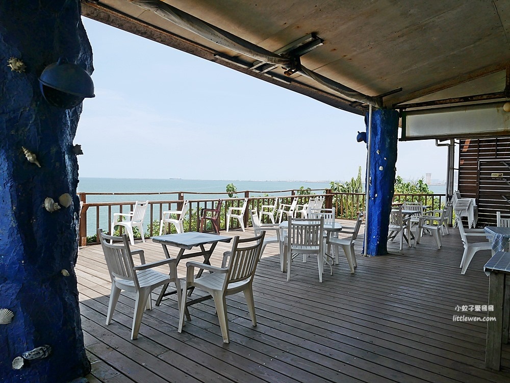 林口海景咖啡「藍色公路海景咖啡館」蔚藍海洋就在眼前美不勝收
