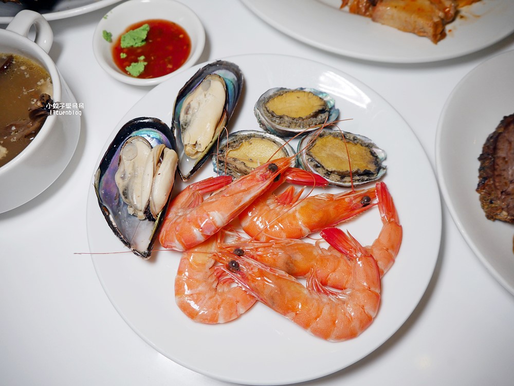 台南凱撒趣淘漫旅「CHAM CHAM BAR」自助餐吃到飽菜色介紹 台南凱撒趣淘漫旅「CHAM CHAM BAR」自助餐吃到飽菜色介紹