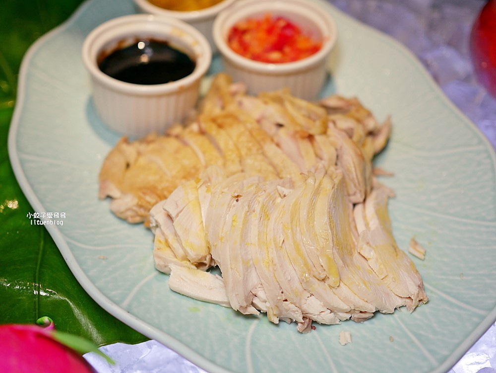 桃園福容A8「田園咖啡廳」叻沙帝王蟹湯煎干貝&泰式料理吃到飽