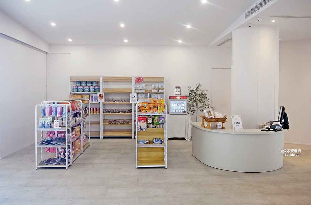「群策翡翠灣溫泉飯店」擁翡翠灣基隆嶼晨曦夕陽無敵海景，房間寛敞舒適