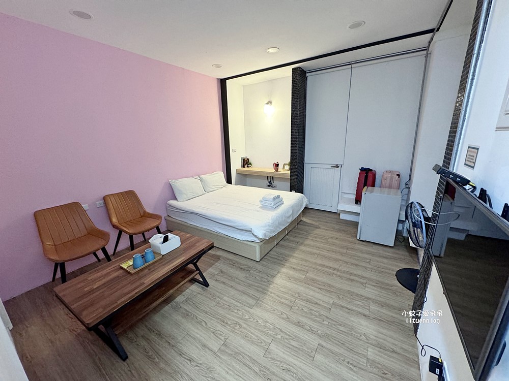 BIRD series B&B&Hostel近台南火車站、新光三越,雙人房平日不到千元 BIRD series B&B&Hostel近台南火車站、新光三越,雙人房平日不到千元