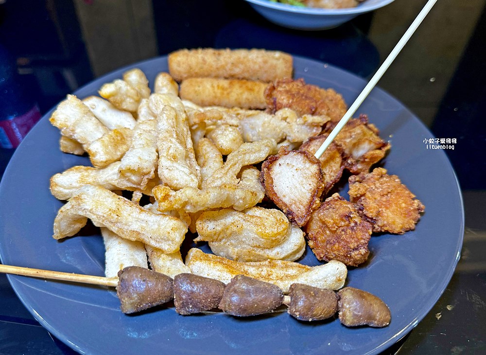 中和美食「荳荳鹹酥雞」在地人激推必買豆腐乳雞 中和美食「荳荳鹹酥雞」在地人激推必買豆腐乳雞