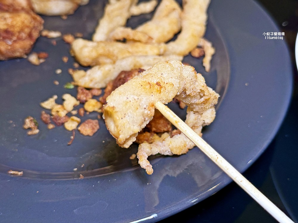 中和美食「荳荳鹹酥雞」在地人激推必買豆腐乳雞 中和美食「荳荳鹹酥雞」在地人激推必買豆腐乳雞