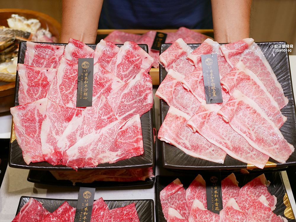 「極鶴和牛鍋物」日本A5和牛吃到飽和牛肋眼上蓋、沙朗心頂級肉品太完美