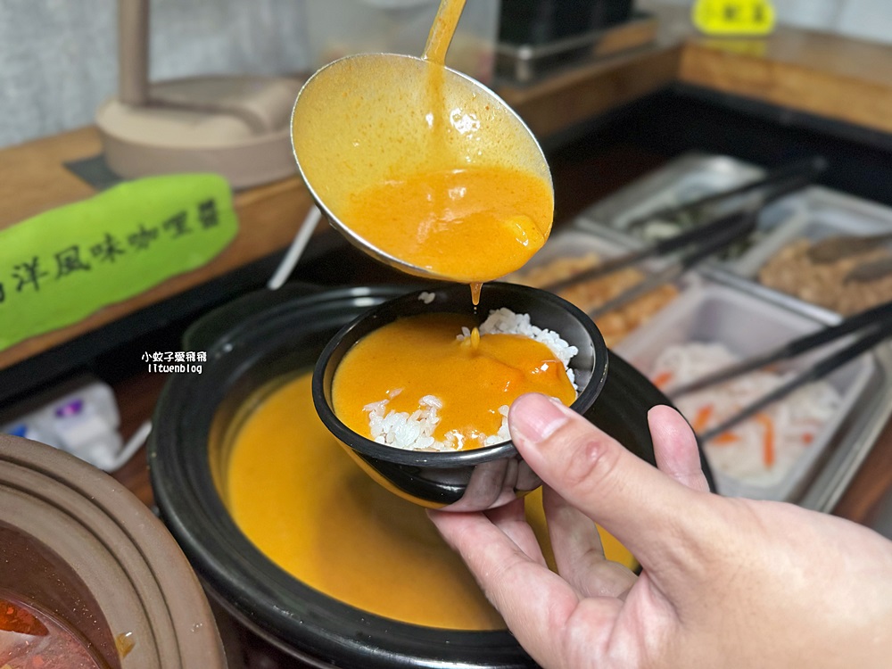 公館美食「塊雞師食務所」只要150元就含麻辣鴨血熱雞湯小菜飲料無限吃