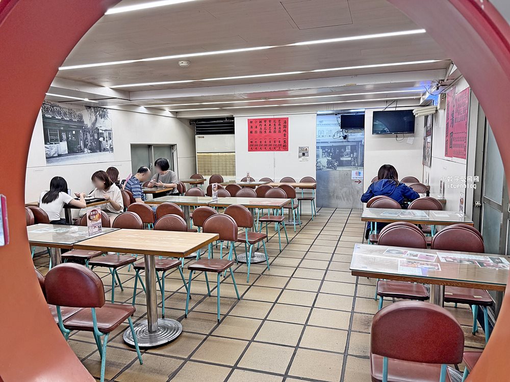 台北公館「臺一牛奶大王」超過半世紀冰店，招牌八寶冰、手作湯圓