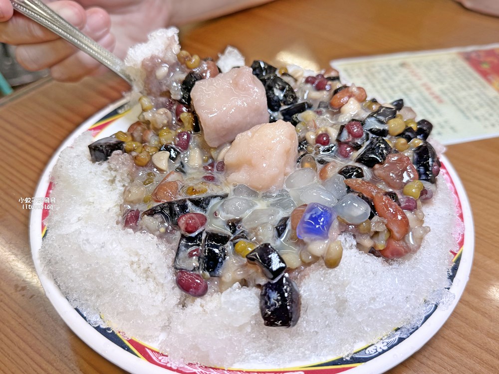 台北公館「臺一牛奶大王」超過半世紀冰店，招牌八寶冰、手作湯圓