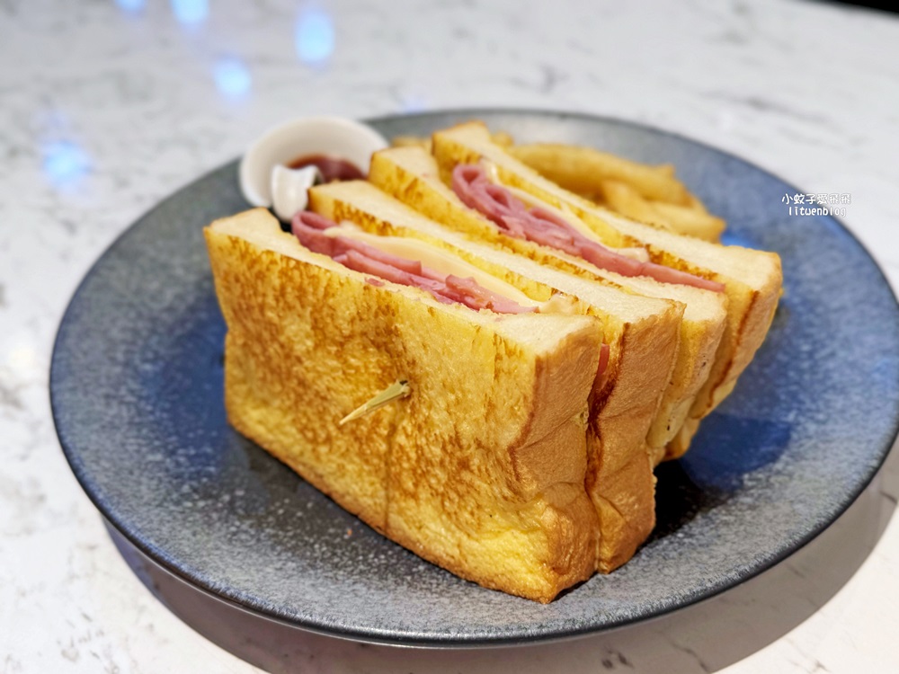「豐滿早午餐」新莊新泰店多款早午餐拼盤樣式豐富