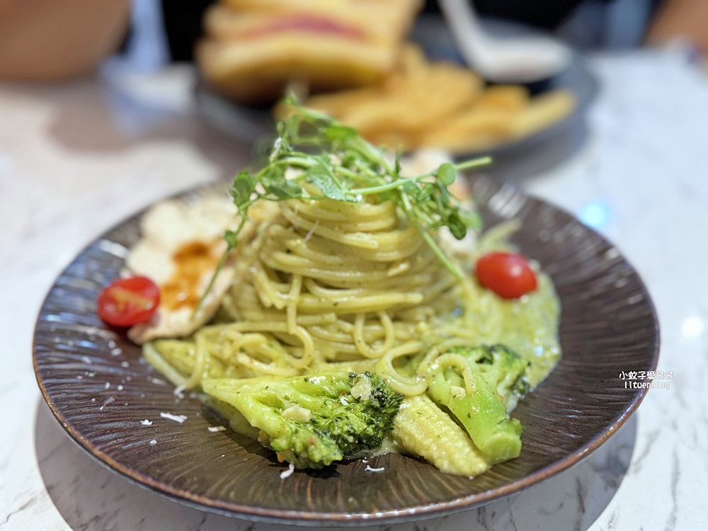 「豐滿早午餐」新莊新泰店多款早午餐拼盤樣式豐富