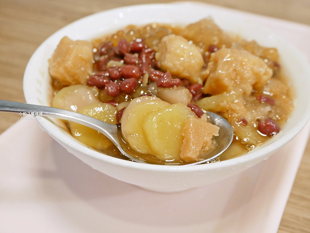 三峽北大美食「鴉片粉圓北大店」經典扁平芋圓地瓜圓與Q彈蜜漬粉圓 三峽北大美食「鴉片粉圓北大店」經典扁平芋圓地瓜圓與Q彈蜜漬粉圓