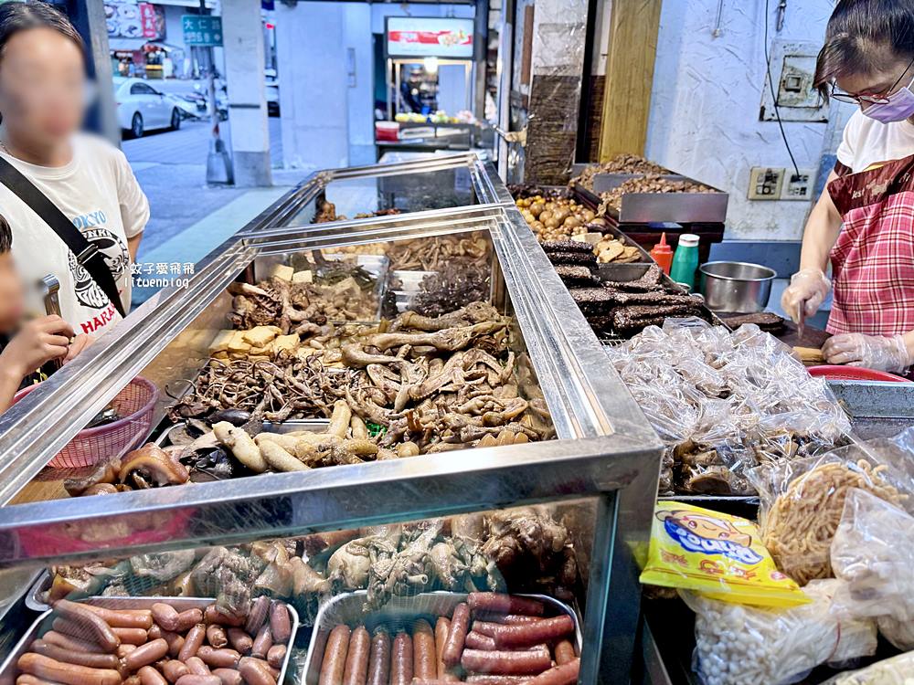 高雄鹽埕「高雄婆婆冰創始店」李鹹冰與在地特色冰品，傳承三代的古早味