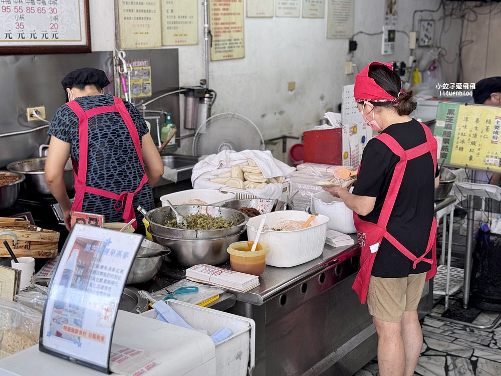 高雄美食「春蘭割包」超過20年老店,連續兩年米其林必比登認證 高雄美食「春蘭割包」超過20年老店,連續兩年米其林必比登認證
