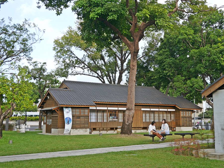 「國家漫畫博物館」台灣漫畫產業創意發展基地，超過千本以上漫畫收藏免費看