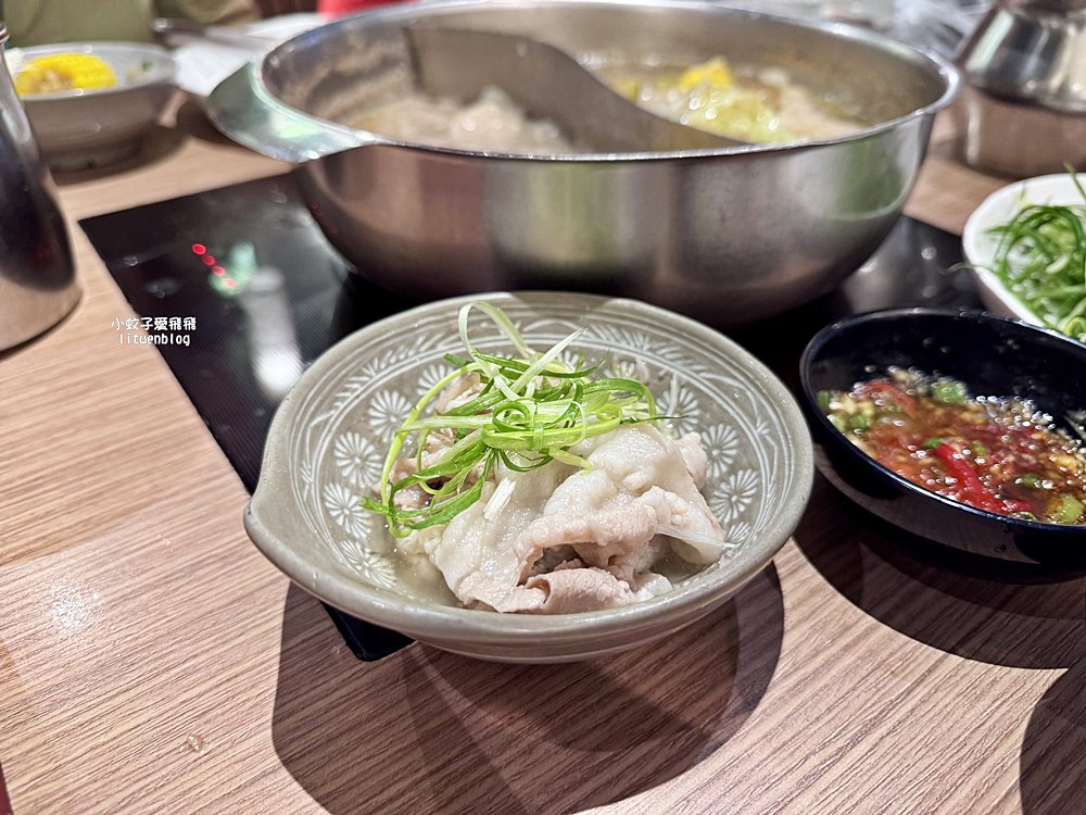 「涮乃葉統一時代市府店」480元起無限肉品、爆量蔬食自助吧超划算