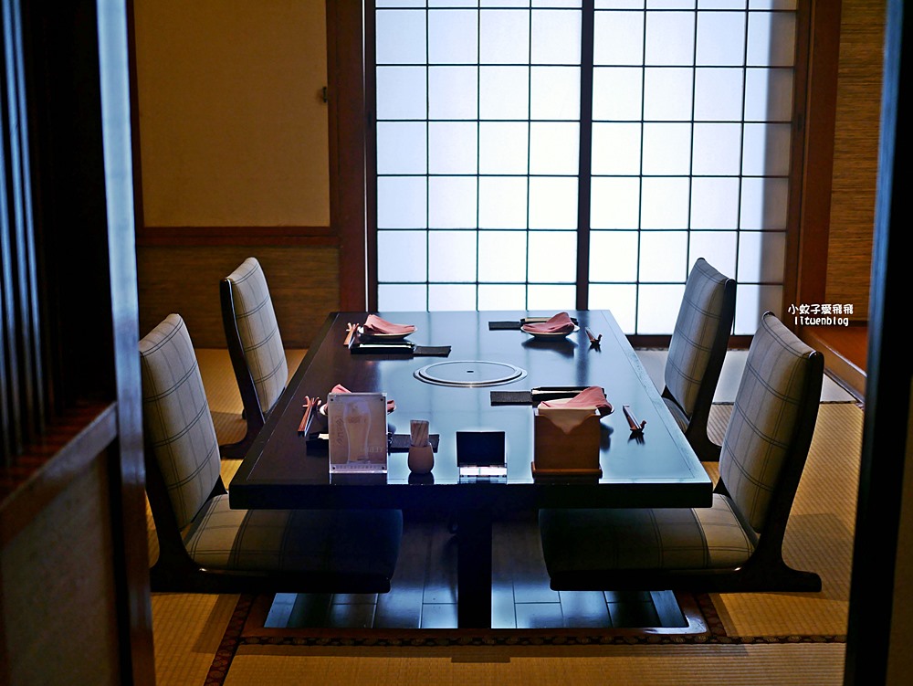 台北喜來登「桃山日本料理」壽喜燒高檔肉品美國安格斯小牛排、松阪豬吃到飽
