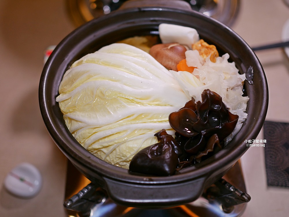 台北喜來登「桃山日本料理」壽喜燒高檔肉品美國安格斯小牛排、松阪豬吃到飽