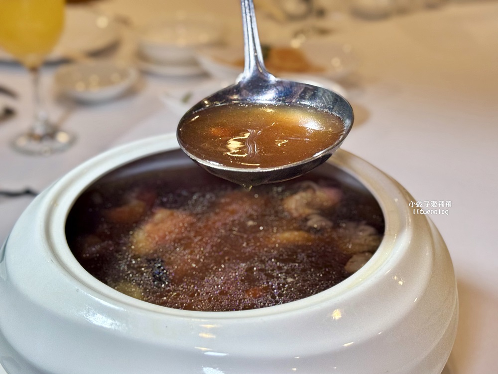 歐華酒店歐華軒經典老廣粵菜鹽焗雞、鮮活鮑、大明蝦