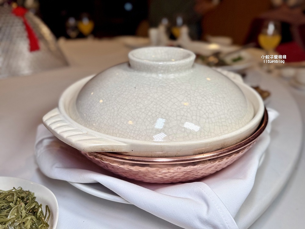 歐華酒店歐華軒經典老廣粵菜鹽焗雞、鮮活鮑、大明蝦