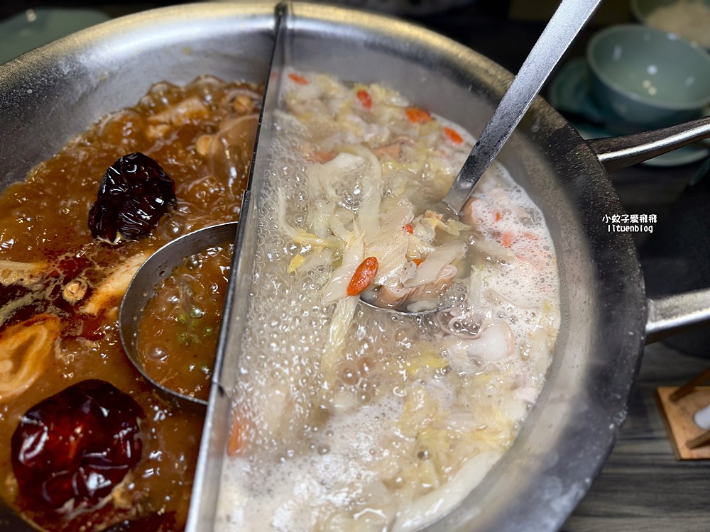 板橋麻辣鍋推薦「青花驕」板橋縣民大道店,鴨血豆腐無限續湯底香又夠味 板橋麻辣鍋推薦「青花驕」板橋縣民大道店,鴨血豆腐無限續湯底香又夠味