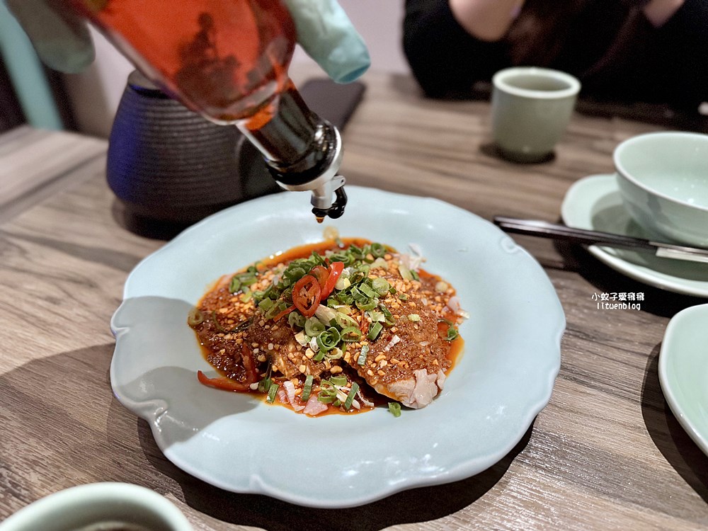 板橋麻辣鍋推薦「青花驕」板橋縣民大道店,鴨血豆腐無限續湯底香又夠味 板橋麻辣鍋推薦「青花驕」板橋縣民大道店,鴨血豆腐無限續湯底香又夠味