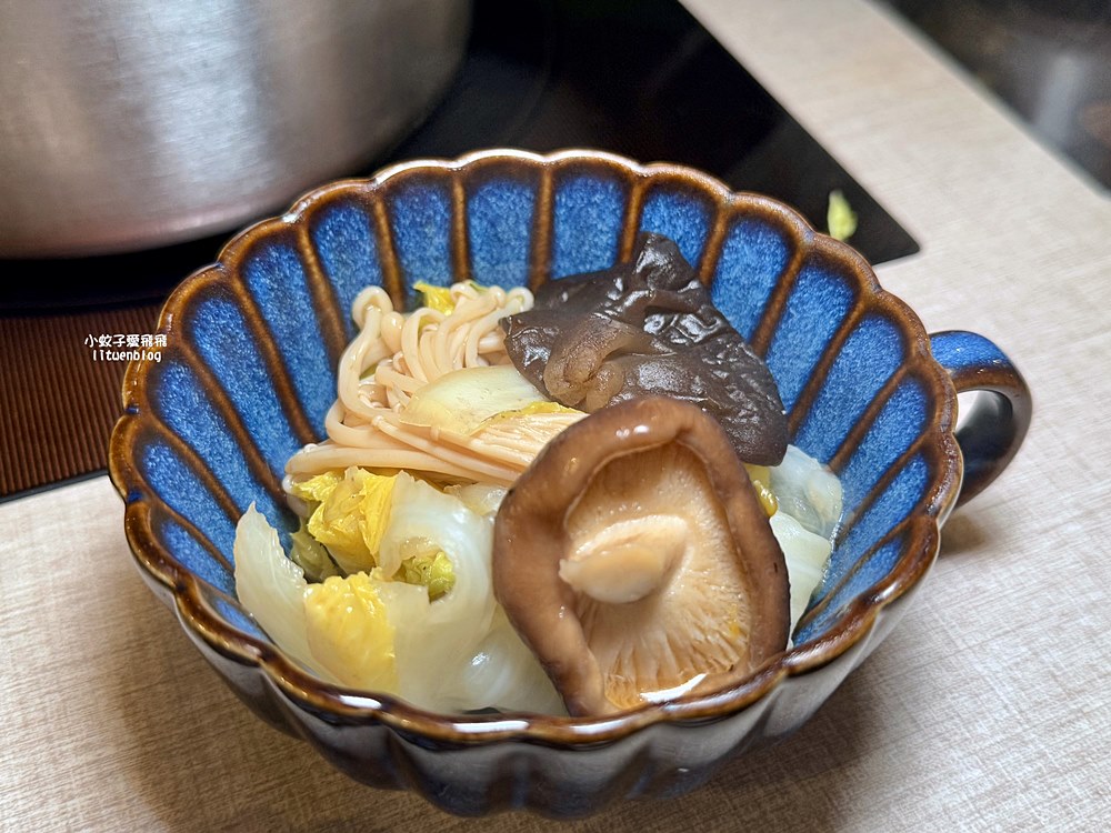 樹林火鍋|三峽北大火鍋「大魔大滿足鍋物」安格斯牛379元起,平日商業午餐288元享自助吧 樹林火鍋|三峽北大火鍋「大魔大滿足鍋物」安格斯牛379元起,平日商業午餐288元享自助吧