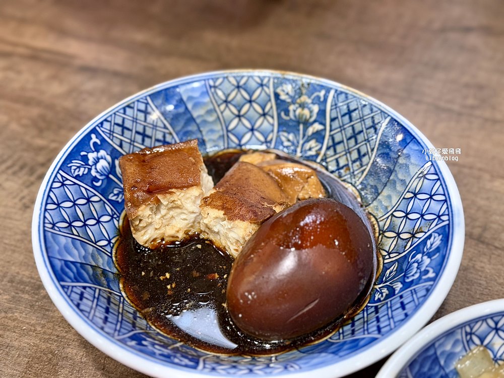 華西街名店「小王煮瓜」蟬連必比登推介黑金魯肉飯&清湯瓜仔肉