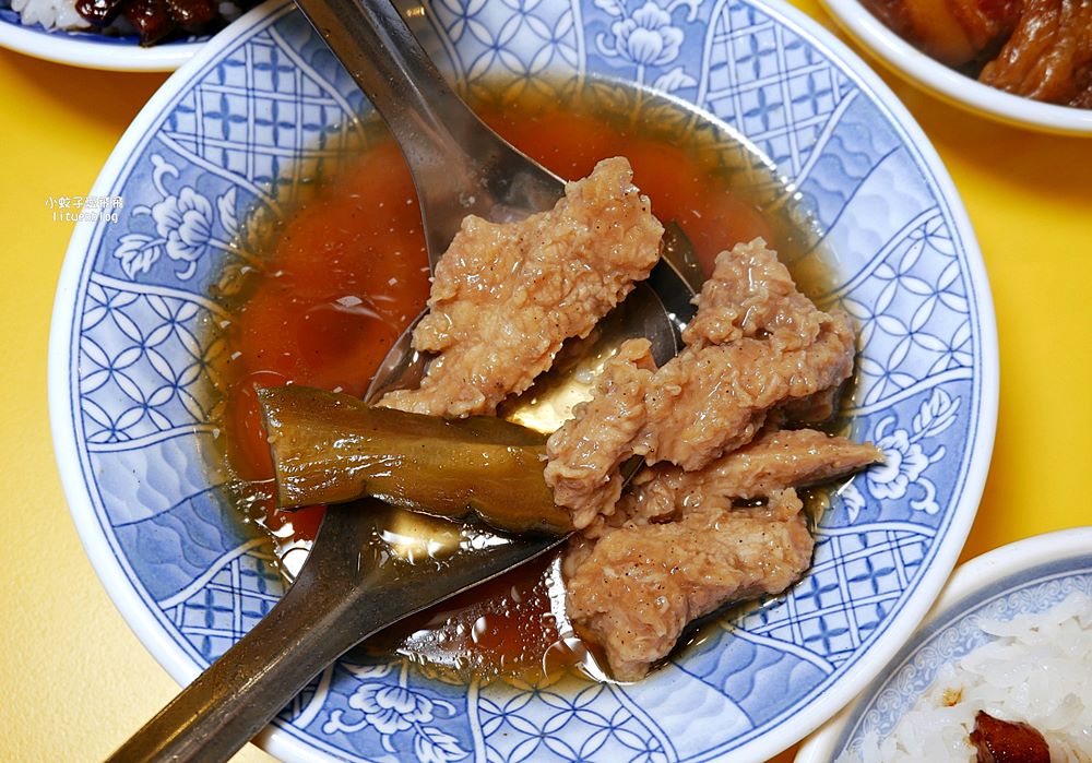 華西街名店「小王煮瓜」蟬連必比登推介黑金魯肉飯&清湯瓜仔肉