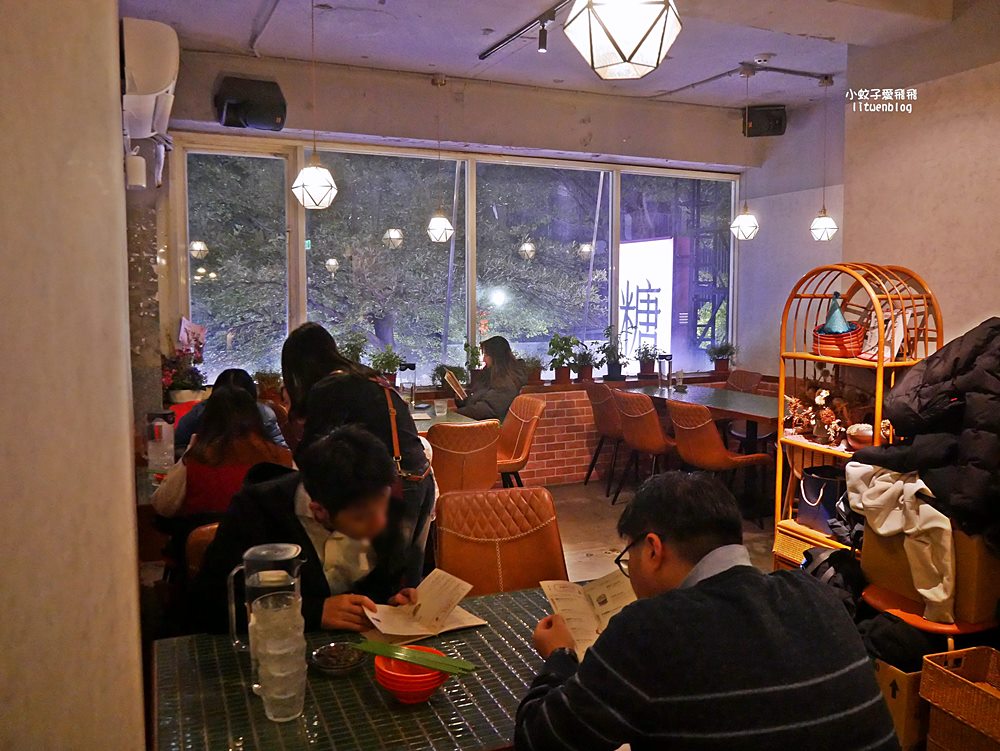 餐酒館推薦「冰茶專賣店」用調酒環遊世界，台式復古餐點氣氛都超chill