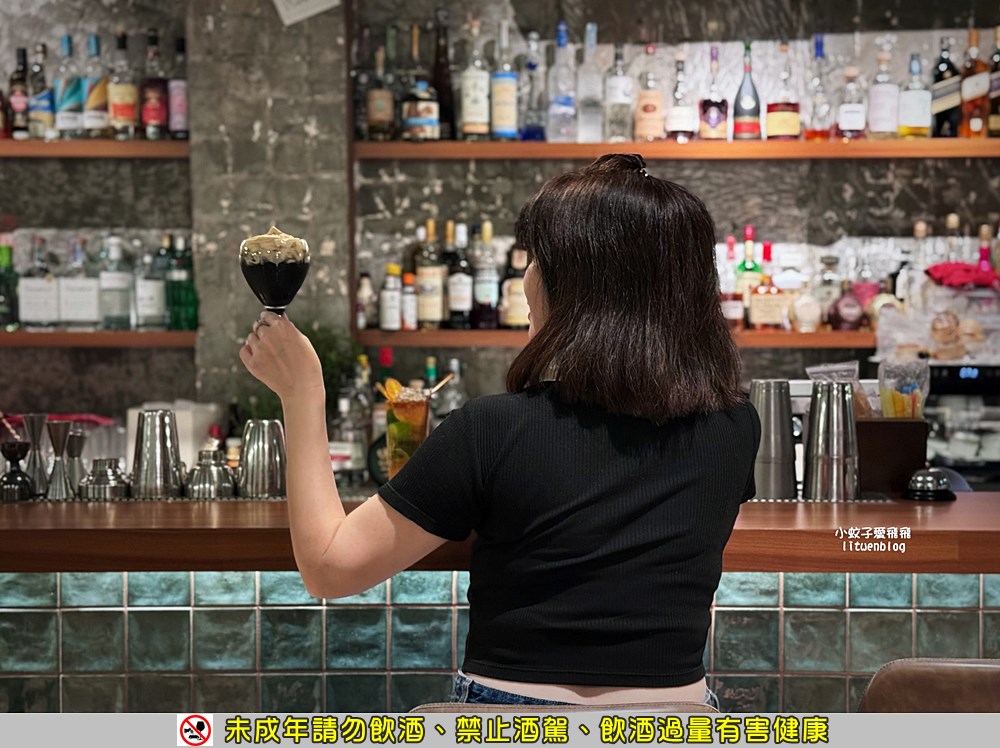 餐酒館推薦「冰茶專賣店」用調酒環遊世界，台式復古餐點氣氛都超chill