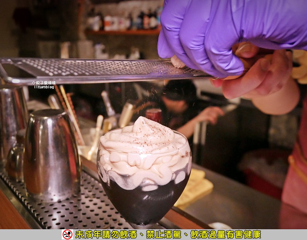 餐酒館推薦「冰茶專賣店」用調酒環遊世界，台式復古餐點氣氛都超chill