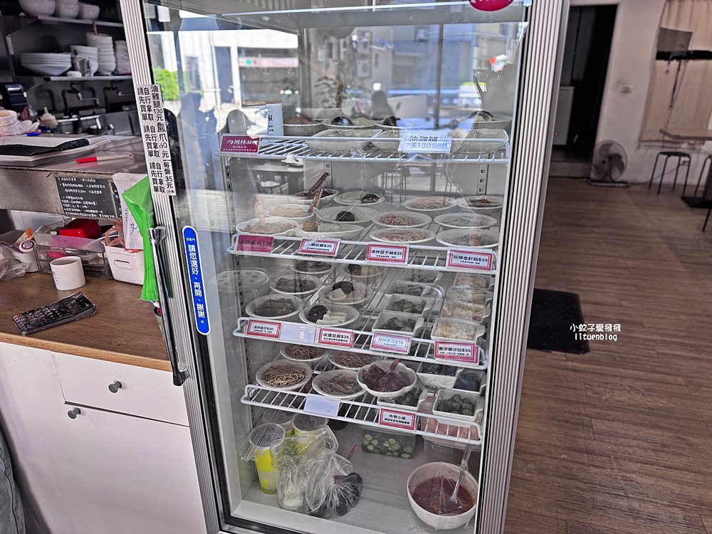 中和美食「永和麵担仔」以乾拌麵聞名三種麵條,用餐時間必客滿 中和美食「永和麵担仔」以乾拌麵聞名三種麵條,用餐時間必客滿