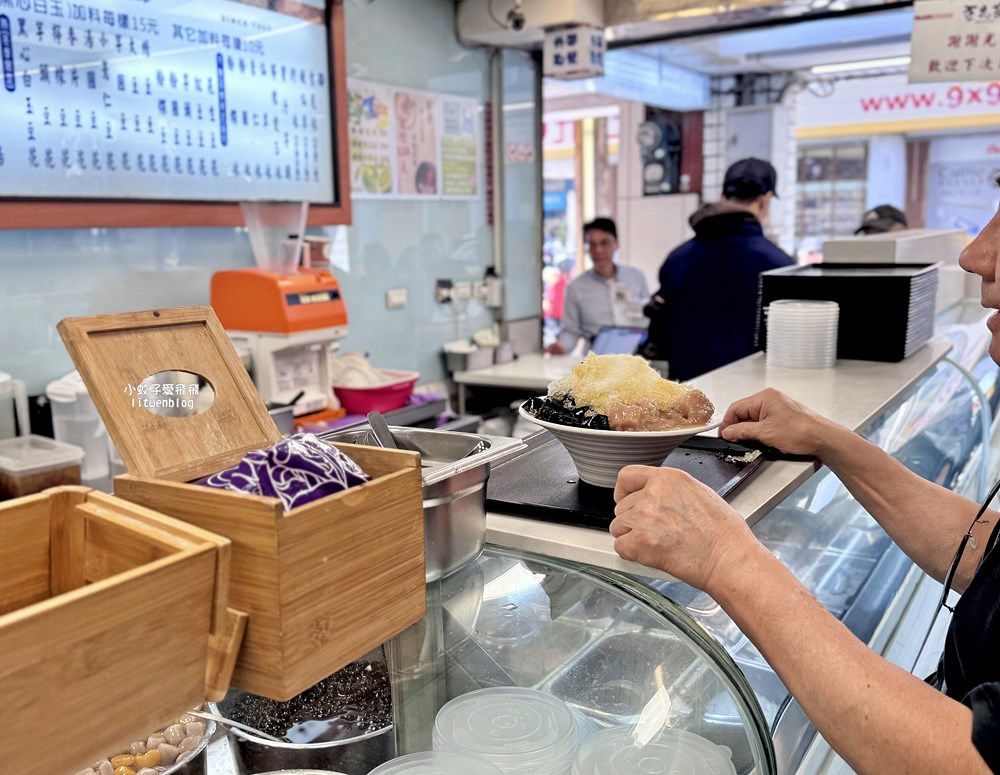 「豆花莊」一甲子的豆花店聚集了AI教父供應鏈三巨頭造訪