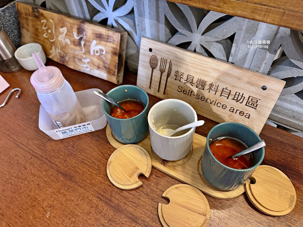 萬華美食「露店蘇來傳|萬華蘇家肉圓油粿」必比登推介肉圓芋粿80年的傳統滋味 萬華美食「露店蘇來傳|萬華蘇家肉圓油粿」必比登推介肉圓芋粿80年的傳統滋味