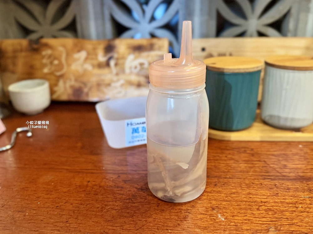 萬華美食「露店蘇來傳|萬華蘇家肉圓油粿」必比登推介肉圓芋粿80年的傳統滋味 萬華美食「露店蘇來傳|萬華蘇家肉圓油粿」必比登推介肉圓芋粿80年的傳統滋味