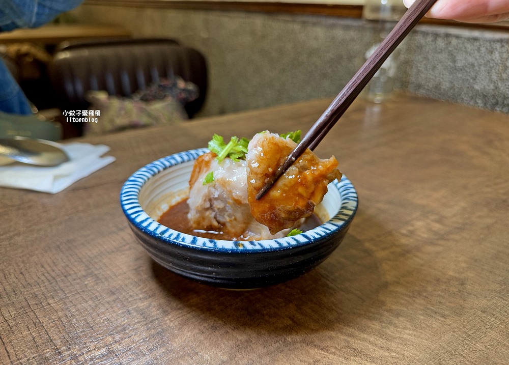 萬華美食「露店蘇來傳|萬華蘇家肉圓油粿」必比登推介肉圓芋粿80年的傳統滋味 萬華美食「露店蘇來傳|萬華蘇家肉圓油粿」必比登推介肉圓芋粿80年的傳統滋味