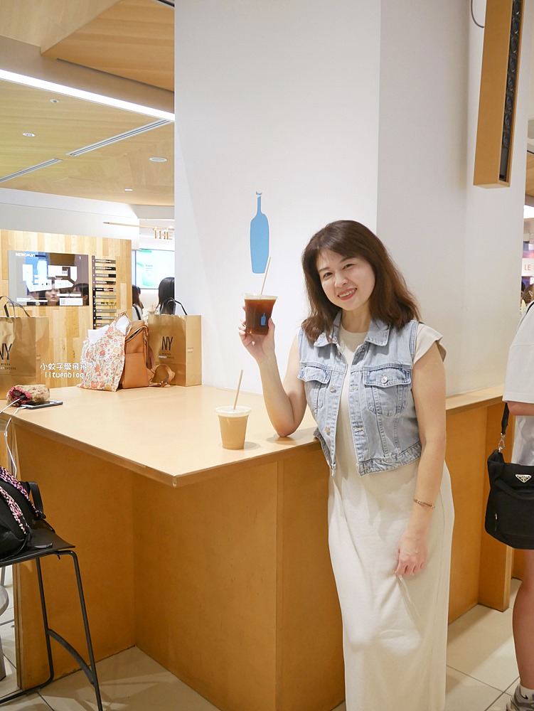 東京新宿藍瓶咖啡NEWoMan百貨內，逛累了喝一杯續命