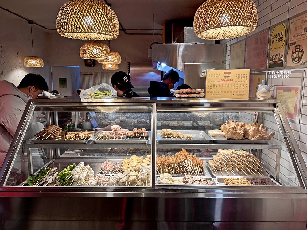 「謝謝台味炭烤」源自員林30年烤肉攤湖光市場美食 「謝謝台味炭烤」源自員林30年烤肉攤湖光市場美食