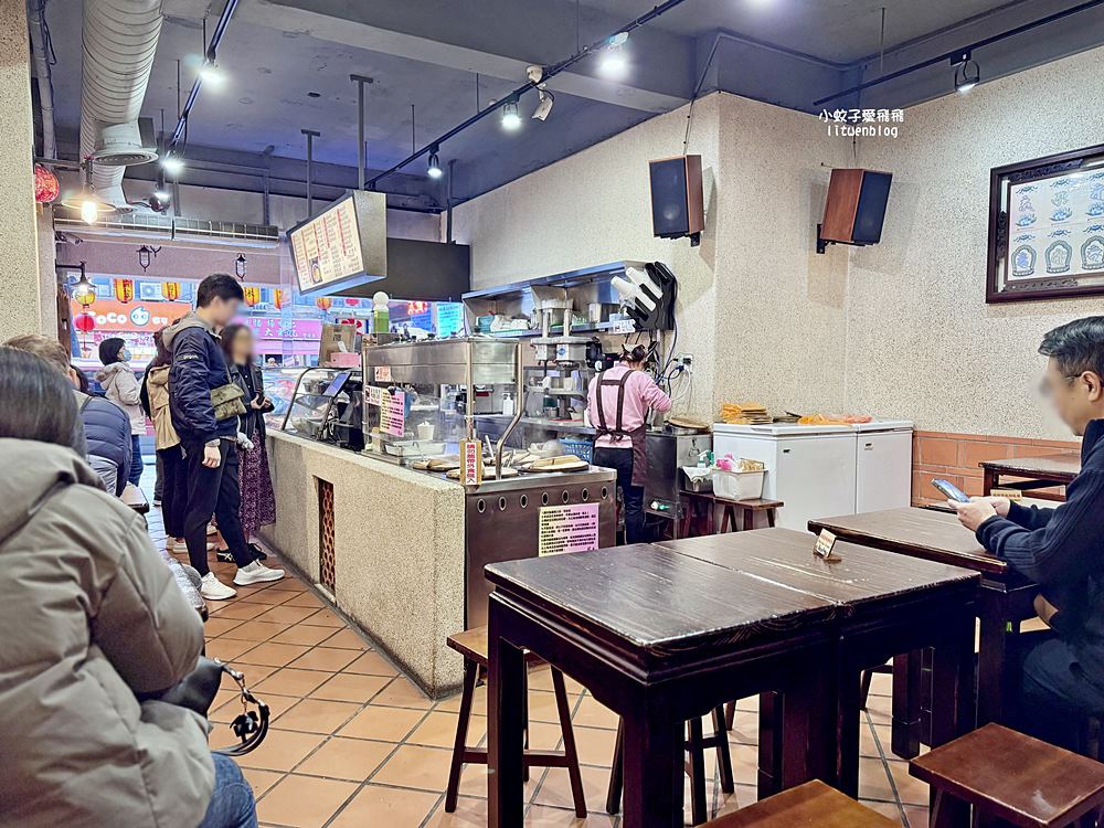 寧夏夜市美食「杉味豆花」特殊焦香味古早味豆花