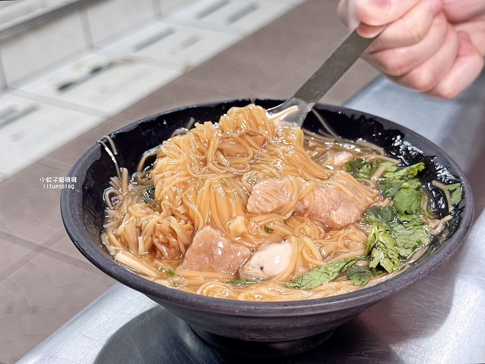 台北排隊麵線「黃金麵線」奧運羽球金牌李洋也來吃