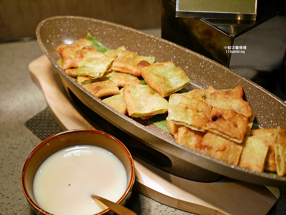 板橋「初泰pikul泰無限」路易莎咖啡首間泰式吃到飽超過50道菜色開箱 板橋「初泰pikul泰無限」路易莎咖啡首間泰式吃到飽超過50道菜色開箱