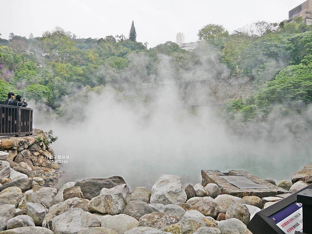北投景點「地熱谷」青磺泉熱騰騰硫磺煙霧景色太仙