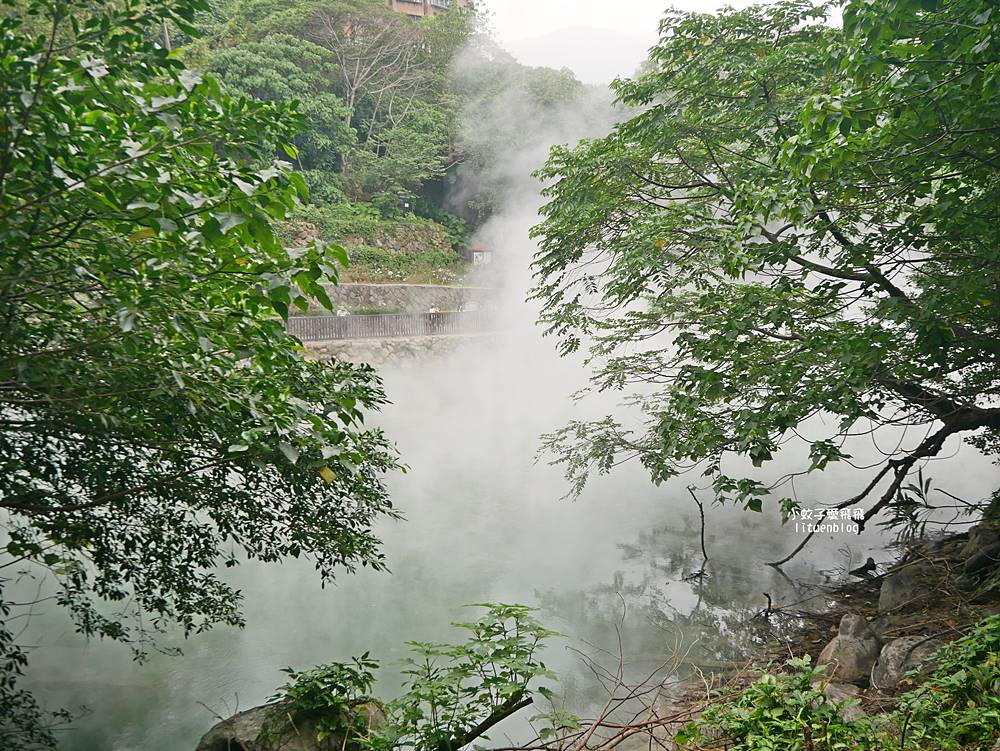 北投景點「地熱谷」青磺泉熱騰騰硫磺煙霧景色太仙