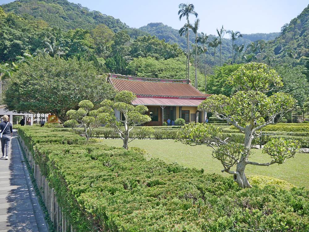 三峽景點「行修宮」莊嚴肅穆清幽，登山步道一覽遼闊全景