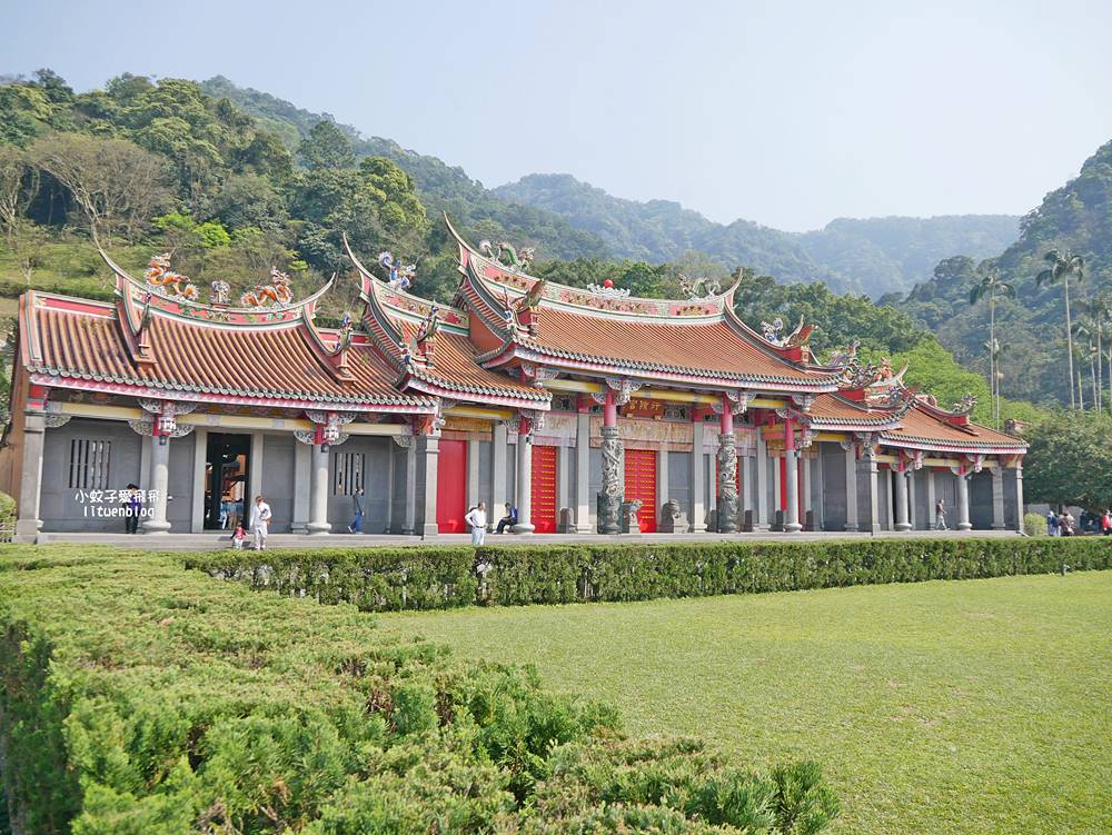 三峽景點「行修宮」莊嚴肅穆清幽，登山步道一覽遼闊全景