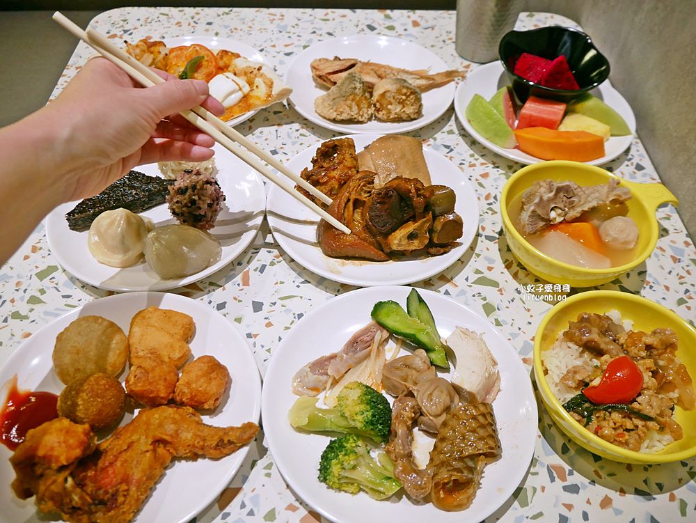 板橋美食「我家牛排板橋遠科店」390元自助吧吃到飽多達百道料理