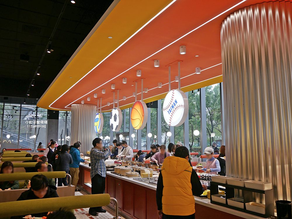 板橋美食「我家牛排板橋遠科店」390元自助吧吃到飽多達百道料理