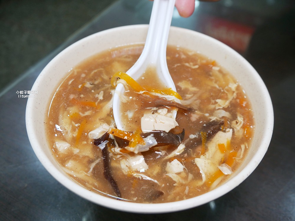 鶯歌美食「品香水餃」超大顆飽滿水餃在地20年 鶯歌美食「品香水餃」超大顆飽滿水餃在地20年